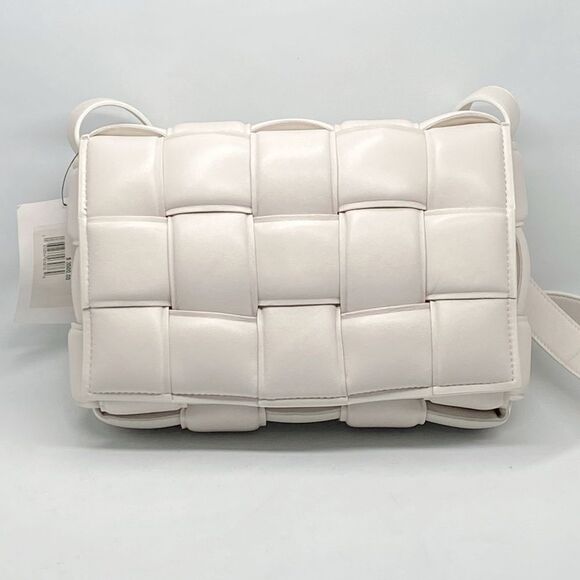 Bottega Veneta The Cassette Padded Leather Crossbody Bag - Picture 6 of 16